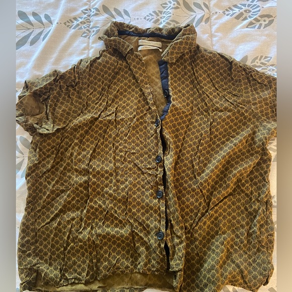 Urban Outfitters Patterned Top - Picture 2 of 3